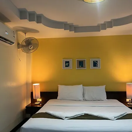J Hotel-3