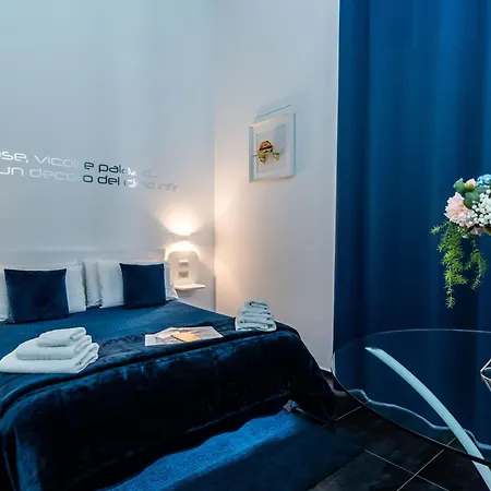 Skyhouse Chiaia-2