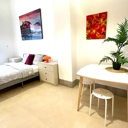 Soho Boho Apartments - With Sunny Rooftop Terrace And Fiber Optic Internet-2