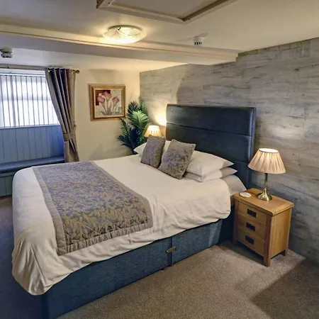 Ye Olde Cheshire Cheese Inn-3