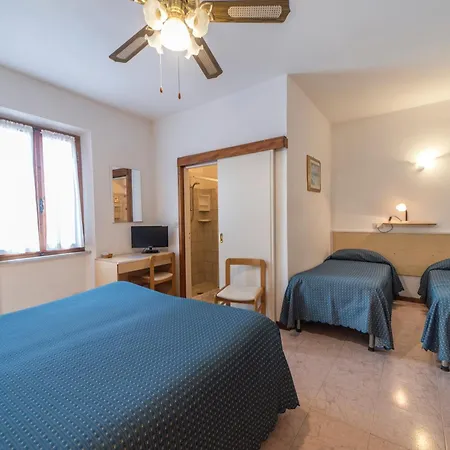 Hotel Anselmi-2