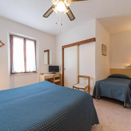 Hotel Anselmi-3