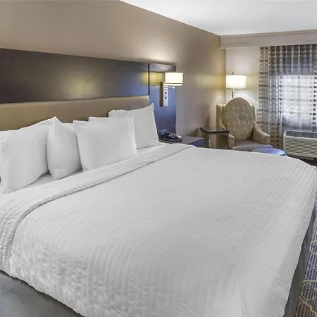 Best Western Plus Clemson Hotel & Conference Center-2