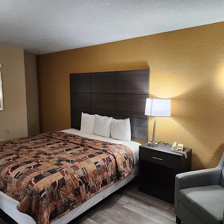 Days Inn By Wyndham Charlotte Northlake-2