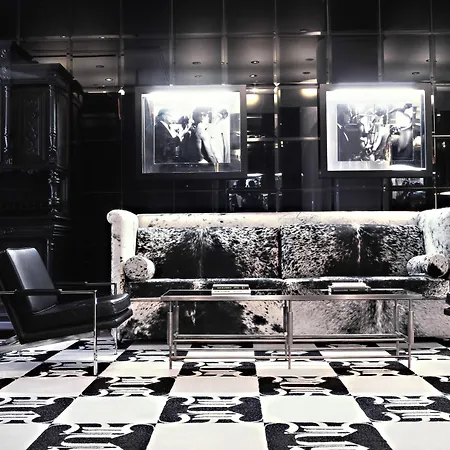 Night Hotel By Sb At Times Square-3