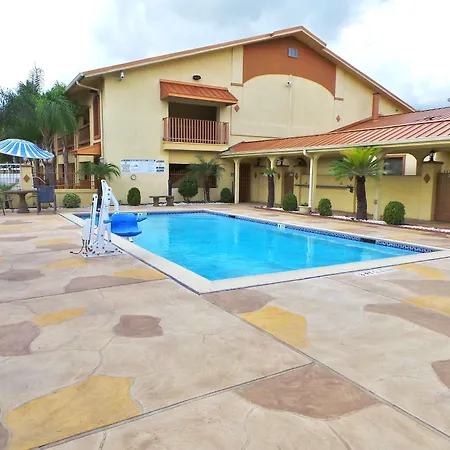 Americas Best Value Inn & Suites-Alvin/Houston-2