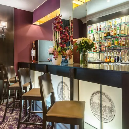 Hotel Le Versailles-2
