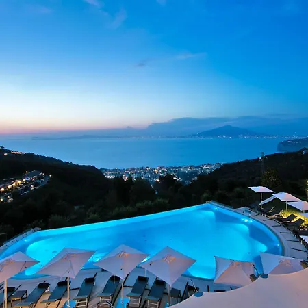 Grand Hotel Due Golfi-3