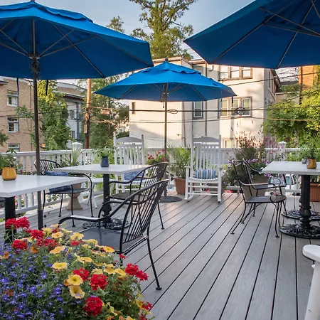 The Inn On Negley-3