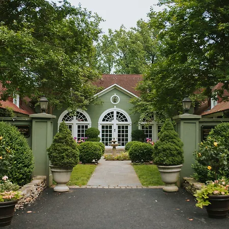 Goodstone Inn & Restaurant-3