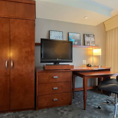 Courtyard By Marriott Atlanta Airport West-3