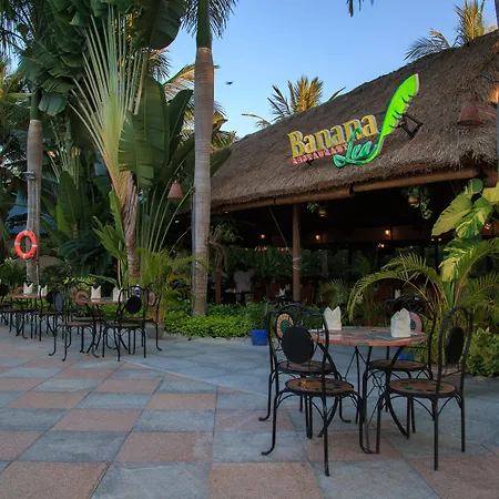 Diamond Bay Resort & Spa-2