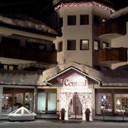 Hotel Central-2