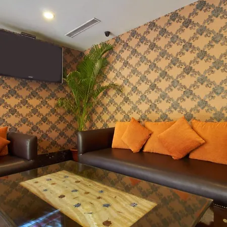Gis Select Banjara Hill-2