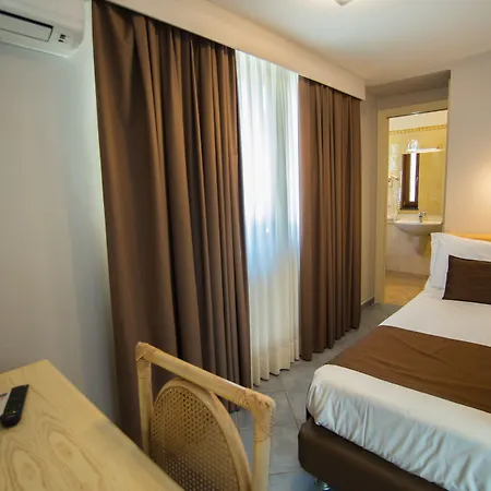 Hotel Soleluna-3