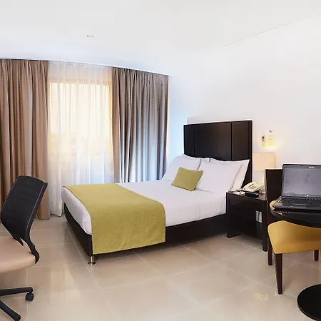 Hotel Millenium Barrancabermeja-3