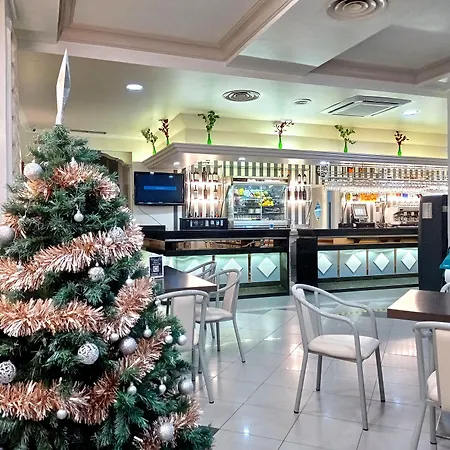 Hotel Mari Carmen-3