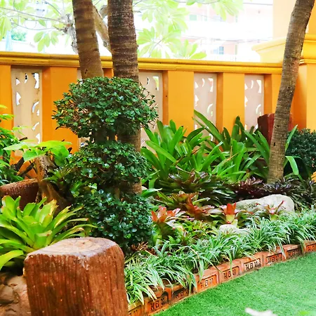 Aiyaree Place Hotel Sha Plus-2