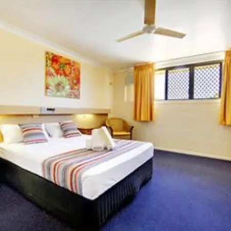 Raintree Motel-3