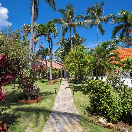 Garden By The Sea-3