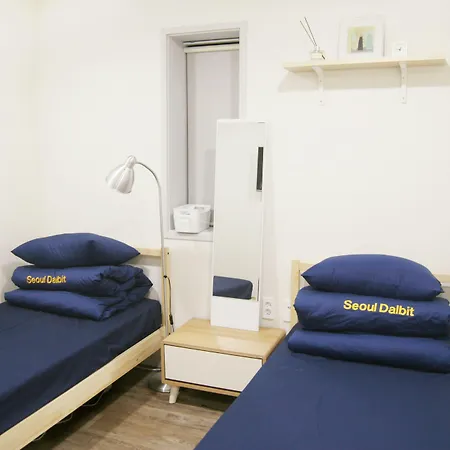 Seoul Dalbit Dongdaemun Guesthouse-3