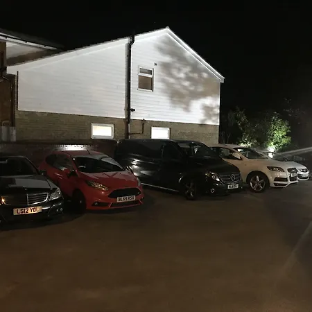 Gatwick Inn-3