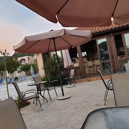 Daniel Hotel (Adults Only)-2