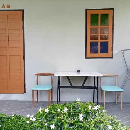 Khaolak Banana Bungalow-2
