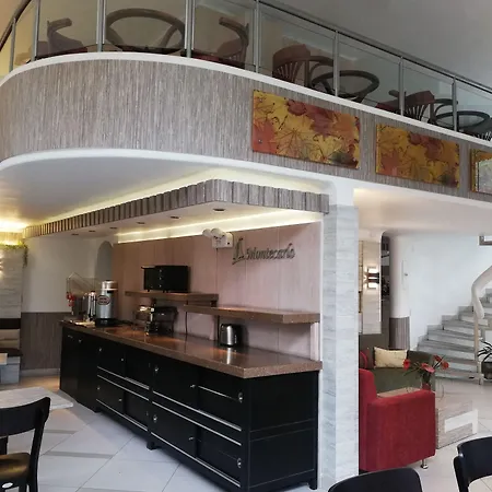 Hotel Montecarlo Santiago-2