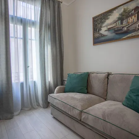 Pandrosos Divine Suites-3