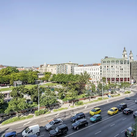 Budapest Eye- Boutique Suites, By Bqa-3