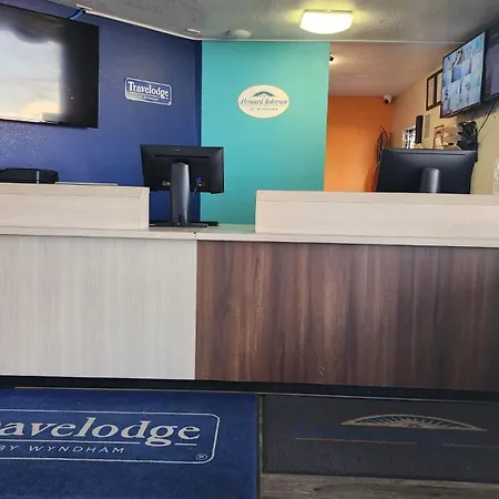 Travelodge By Wyndham Houston Hobby Airport-3
