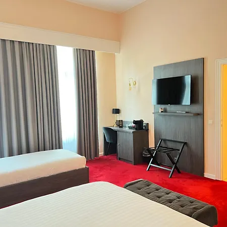 La Bourse Hotel-2