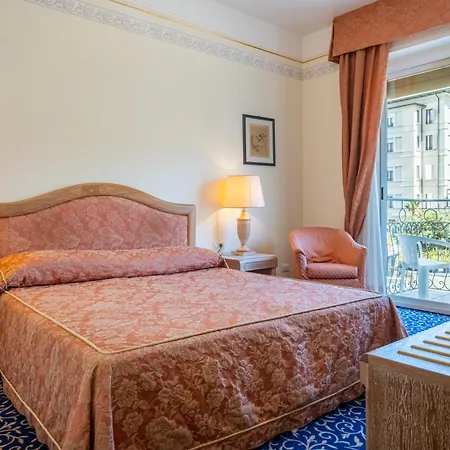 Hotel Astoria-3