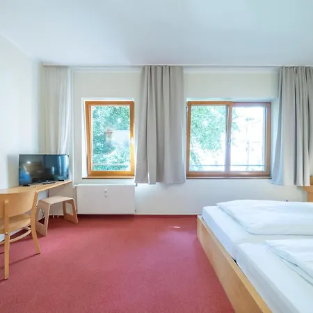 Hotel 26-3
