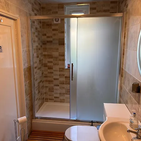 Netherby Guest House Edinburgh-3