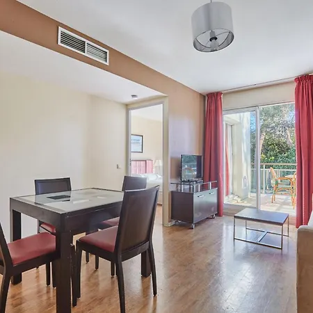 Appart'hôtel Odalys City - Antibes Olympe-2