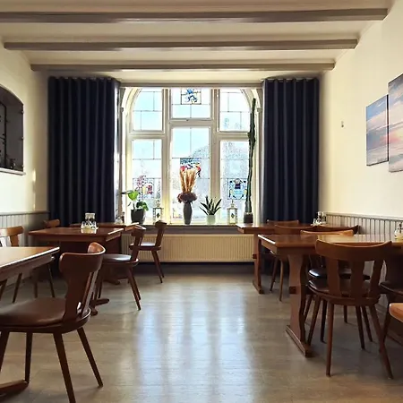 Hotel Münchner Löwenbräu-2