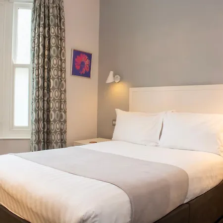 Legends Hotel-2