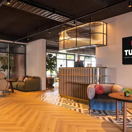 Tulip Hotels & Residences - Zwolle-2
