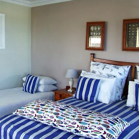 The Lookout Guest House-3