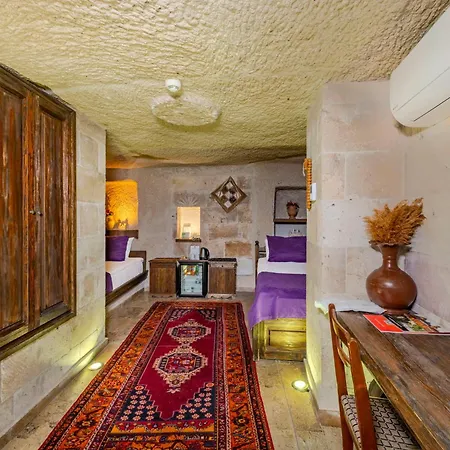 Hidden Cave Hotel-3