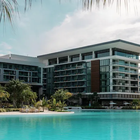 Conrad Orlando-3
