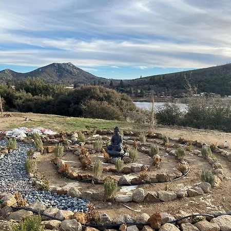 Quiet Mind Mountain Lodge, Retreat & Spa-2