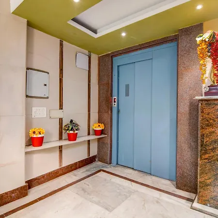 Collection O Nscb International Airport Formerly Raj Guest House-3