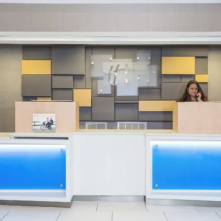 Holiday Inn Express - Plymouth By Ihg-2