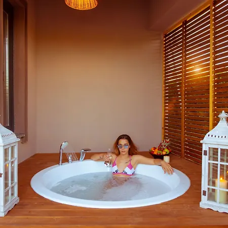 Arwen Hotel-3