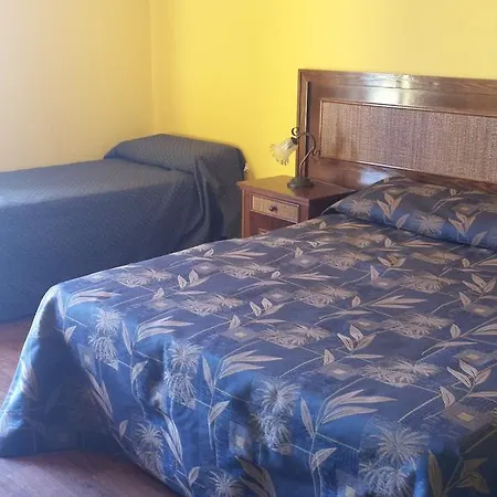 Bed And Breakfast Coral Blue-3