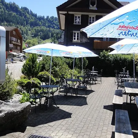 Hotel Loewen Lungern-2