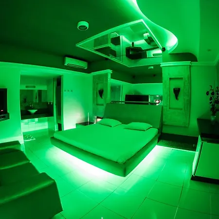 Netuno Motel (Adults Only)-3